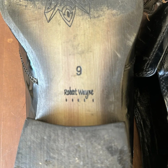 Mens Robert Wayne "Lamp" Black With Cross Design On Front Leather Loafers SZ 9 - Picture 8 of 12